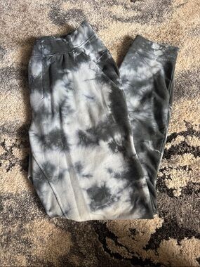 lululemon athletica Tie-Dye Gray & Black Joggers